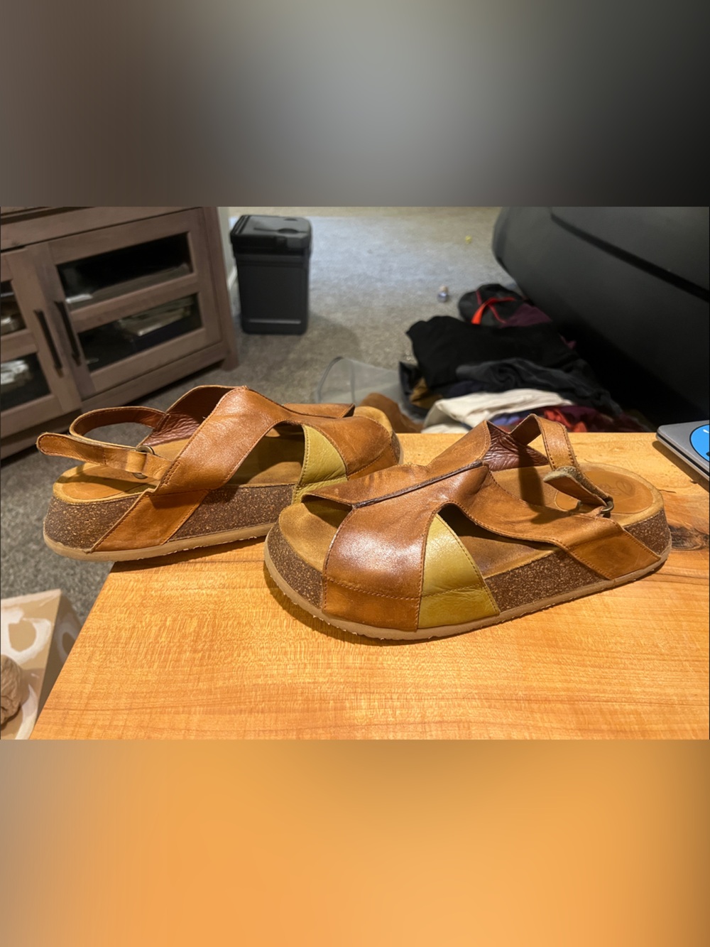 Women's Leather Cross-Strap Platform Slingback Sandals in Brown and Olive